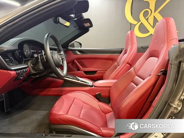 Porsche 911(992) id 3674865 из Кореи 18