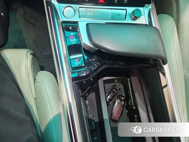 Audi e-Tron id 3760407 из Кореи 8