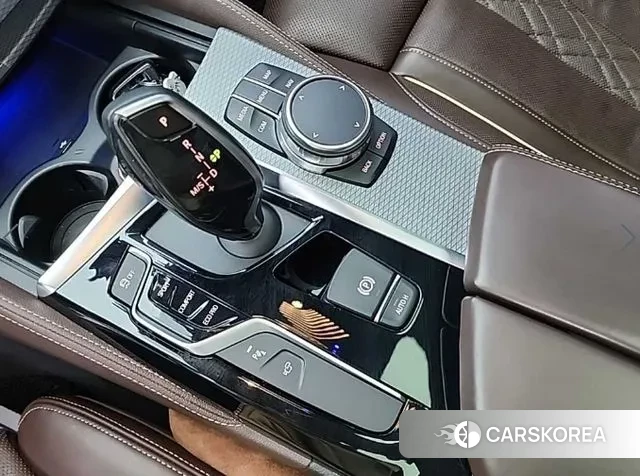 BMW 5 Series (G30) id 3705897 из Кореи 18