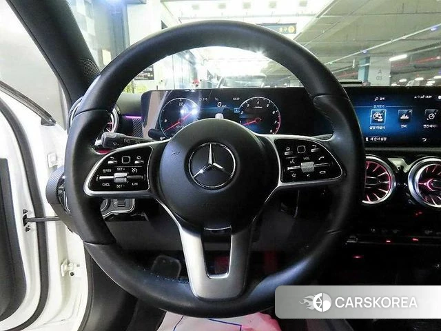 Mercedes-Benz A-Class W177 id 4382698 из Кореи 17