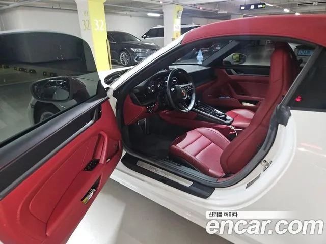 Porsche 911(992) id 2875910 из Кореи 8