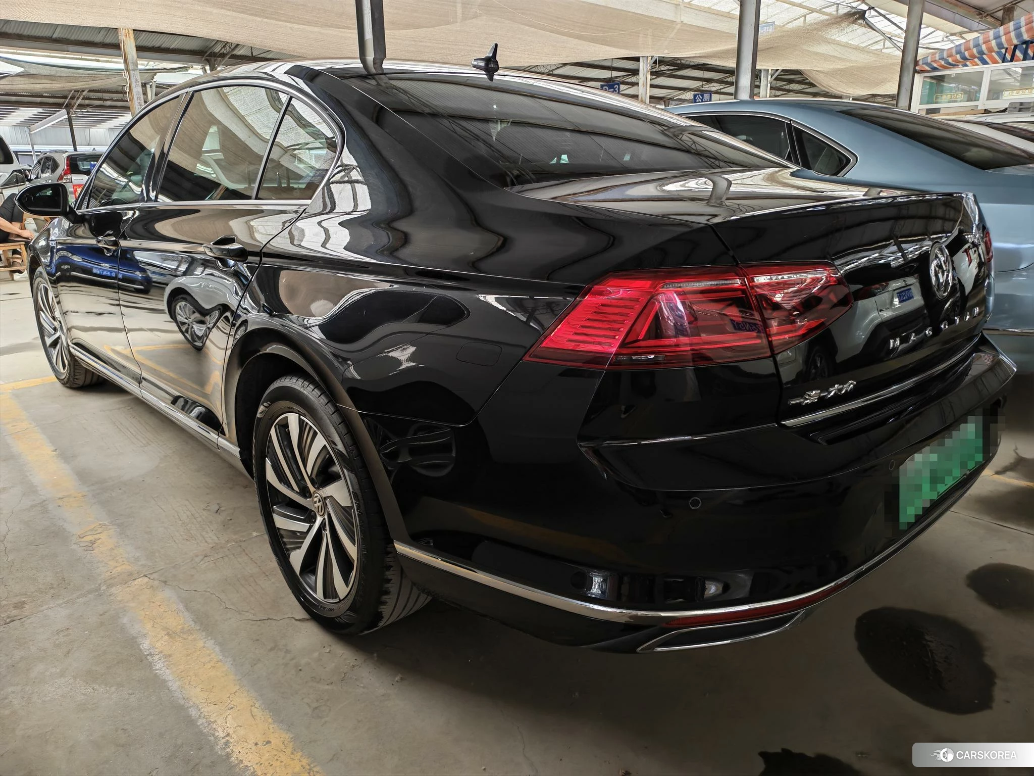 Volkswagen Magotan id 4473634 из Китая 8