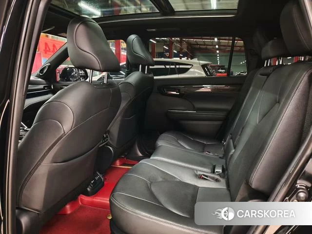 Toyota Crown Lufang id 4261891 из Китая 8