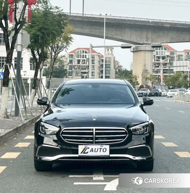 Mercedes-Benz E-class id 4276721 из Китая 16