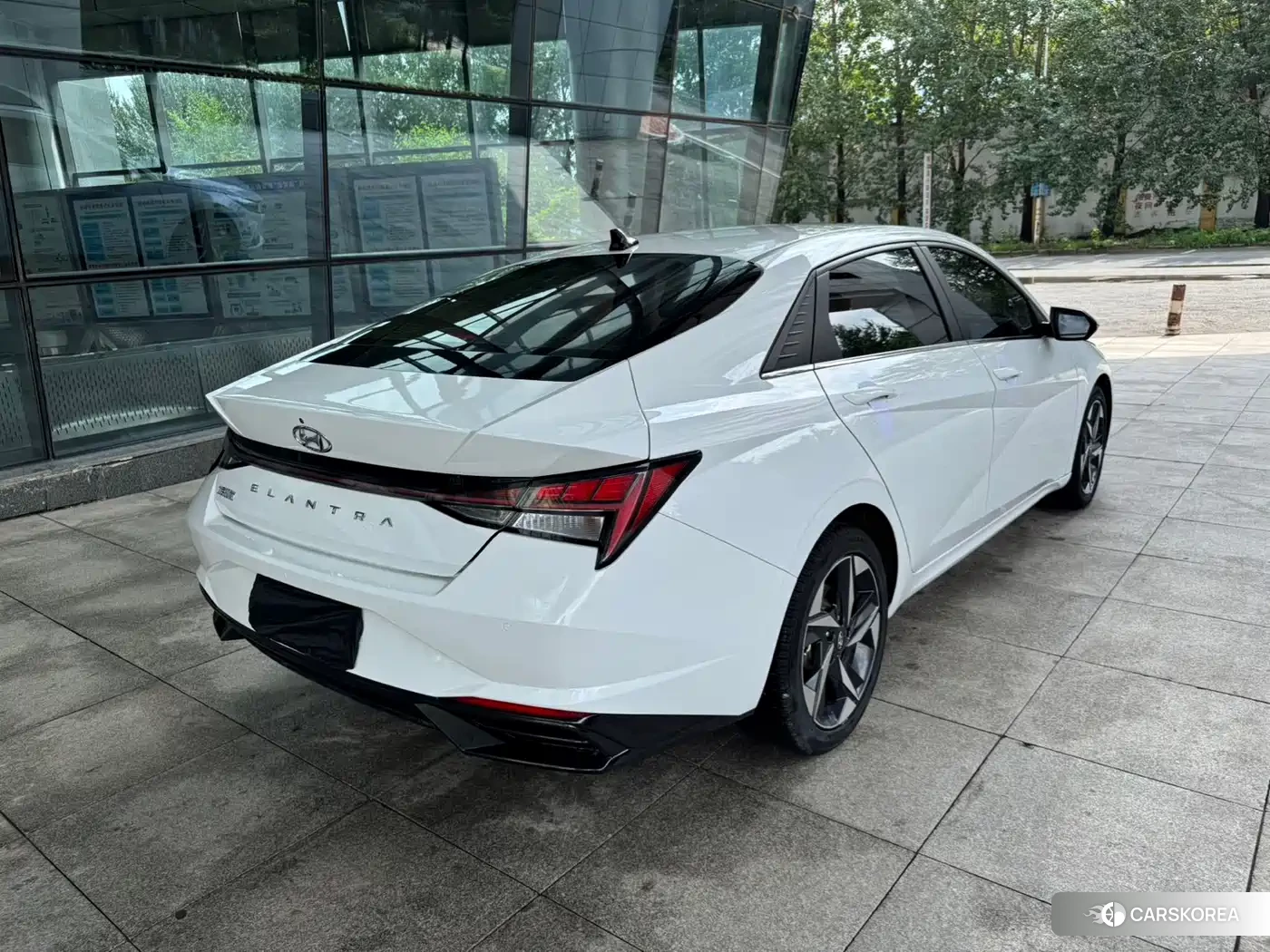 Hyundai Elantra id 4680748 из Китая 17