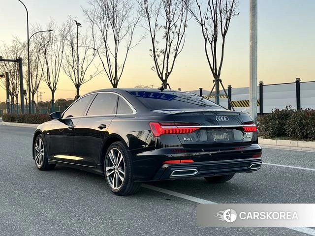 Audi A6L id 4263669 из Китая 11