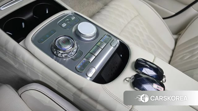 Genesis G90 (RS4) id 3902954 из Кореи 18