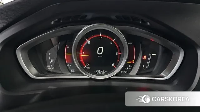 Volvo V40 id 3656892 из Кореи 18