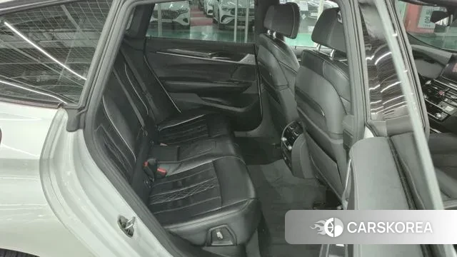 BMW 6 Series GT (G32) id 3669529 из Кореи 17