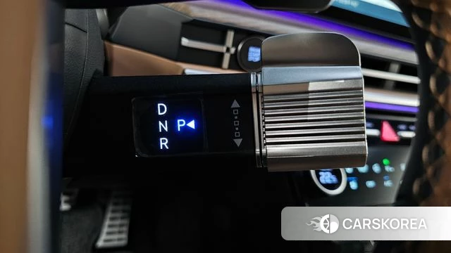 Hyundai Santa Fe (MX5) id 4427113 из Кореи 31