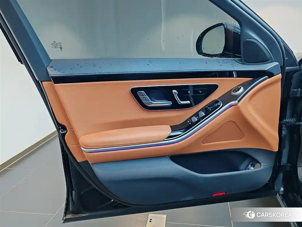 Mercedes-Benz S-class id 4539258 из Китая 18