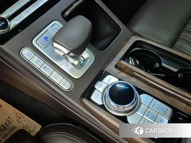 Genesis G90 id 3860320 из Кореи 16