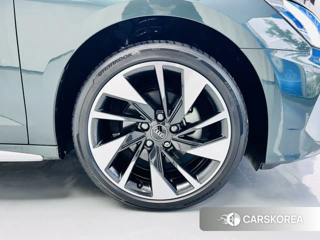 Audi A3 id 4259536 из Китая 25