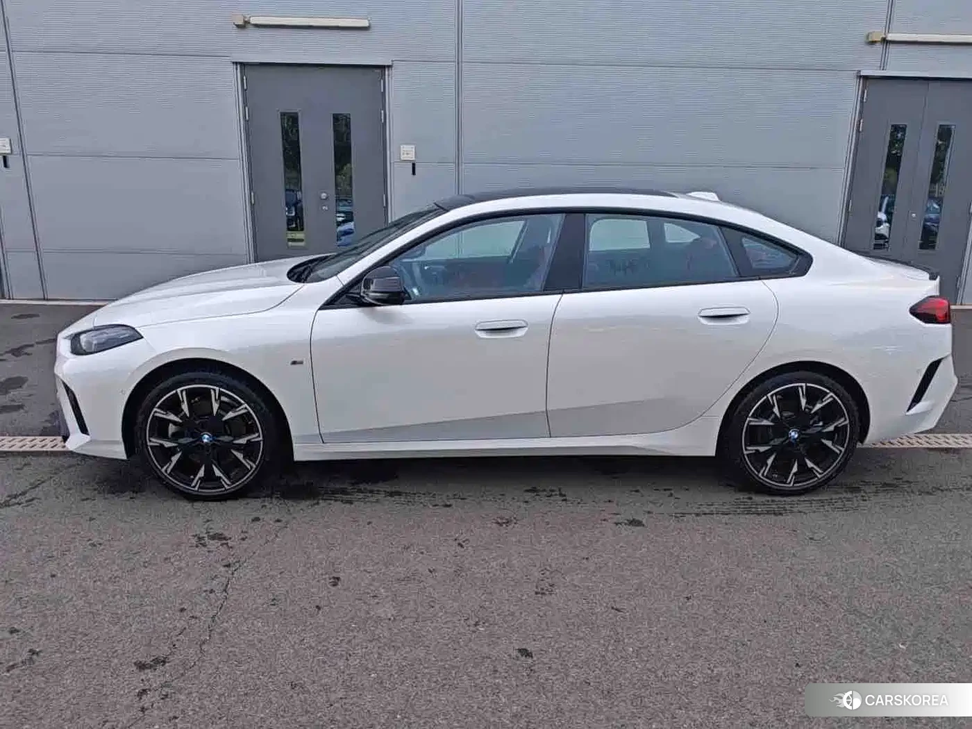 BMW 2 series id 4578357 из Китая 11