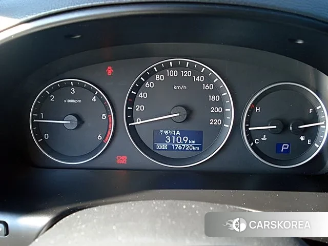 Hyundai The New Grand Starex id 3520269 из Кореи 18