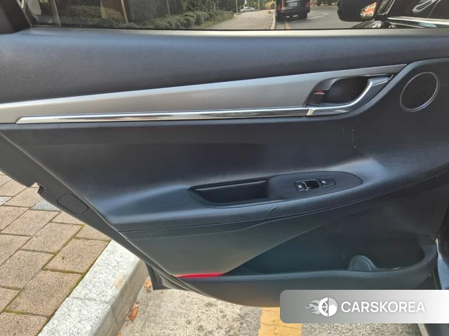 Hyundai The New Grandeur IG id 4748225 из Кореи 18