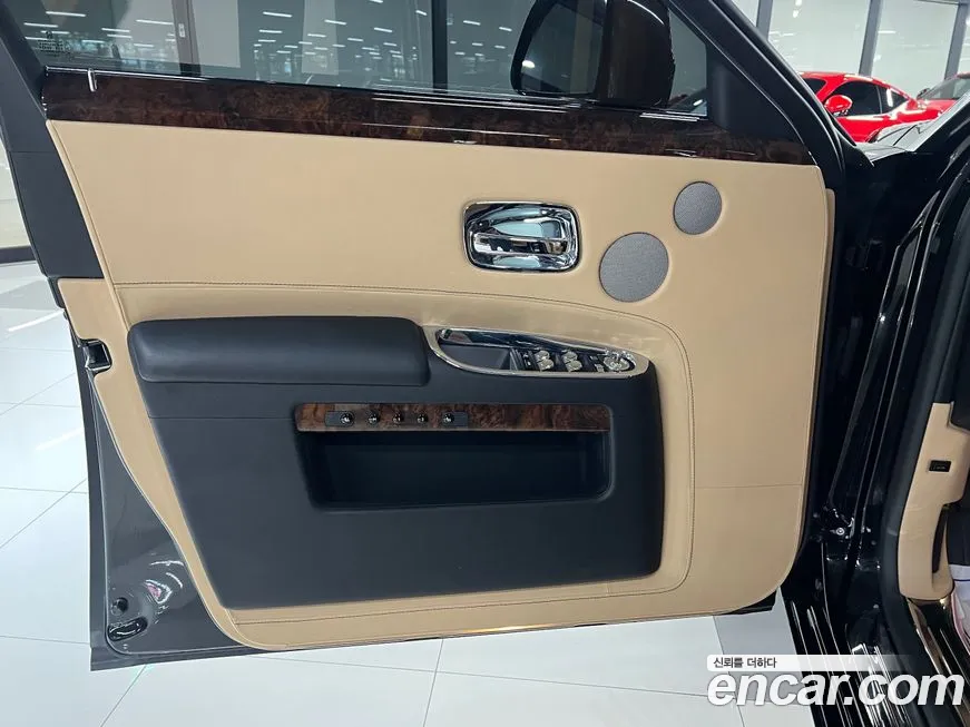 Rolls-Royce Ghost id 1581368 из Кореи 16