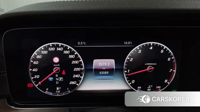 Mercedes-Benz E-Class W213 id 3547772 из Кореи 18