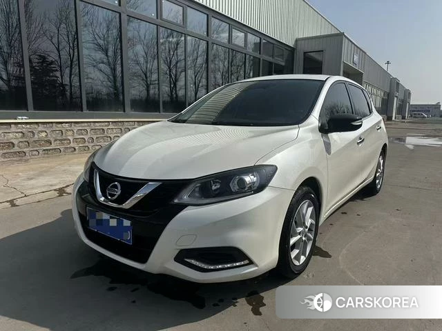 Nissan TIIDA id 4307726 из Китая 8