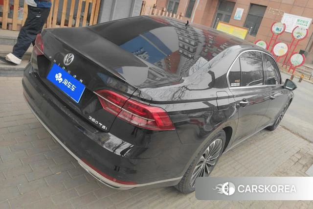Volkswagen Huiang id 4207935 из Китая 15