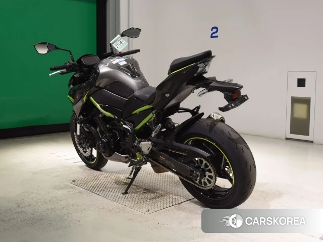 Kawasaki Z900 id 4374114 из Японии 8