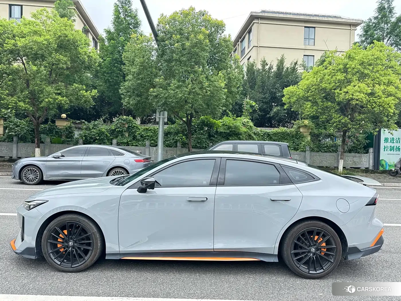 Chang'an Changan UNI-V id 4548254 из Китая 18