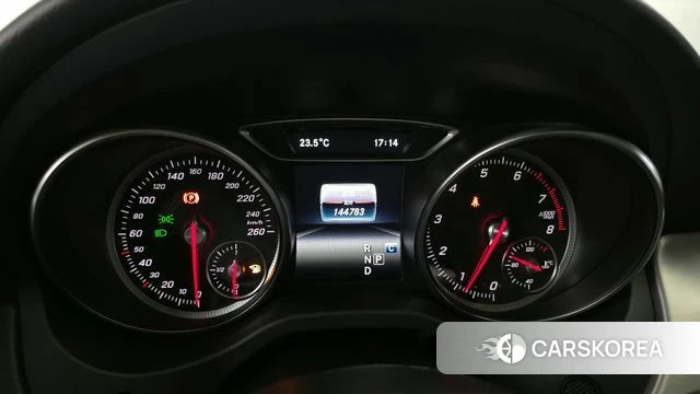 Mercedes-Benz GLA-Class X156 id 4390180 из Кореи 18