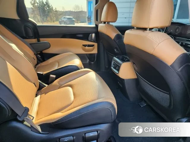 Kia Carnival 4th generation id 3484268 из Кореи 17