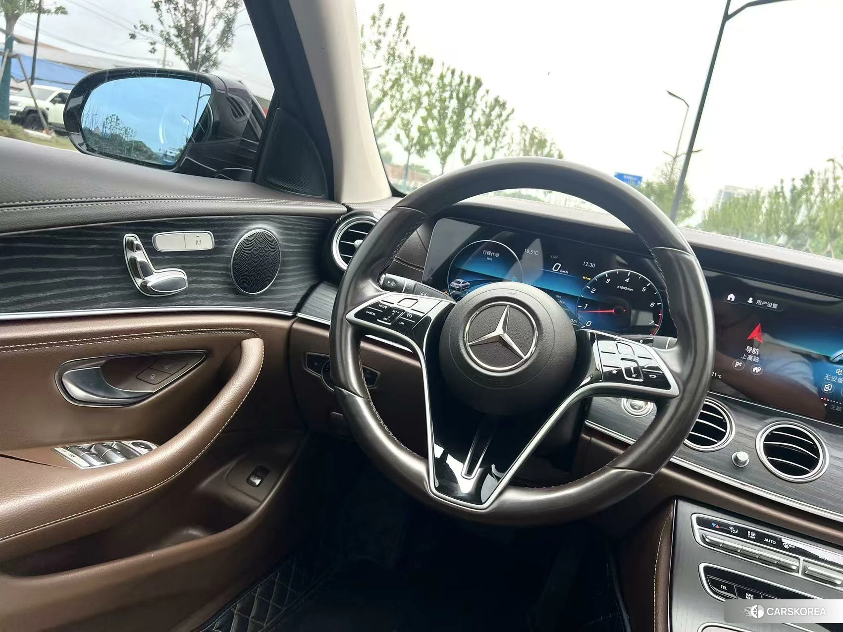 Mercedes-Benz E-class id 4440768 из Китая 14