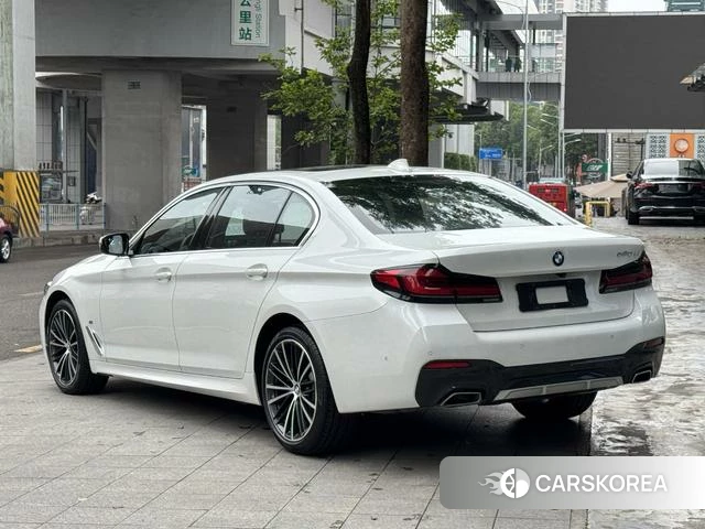 BMW 5 series id 4255985 из Китая 17