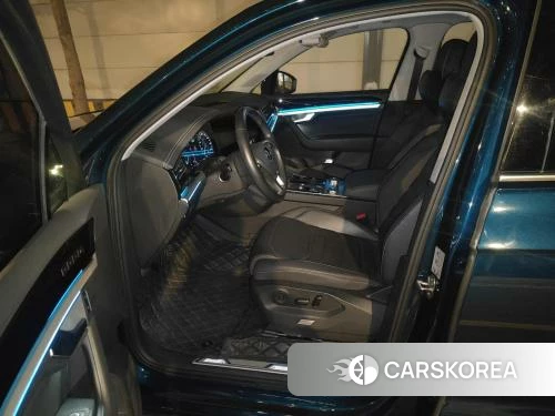 Volkswagen Touareg id 4207311 из Китая 8