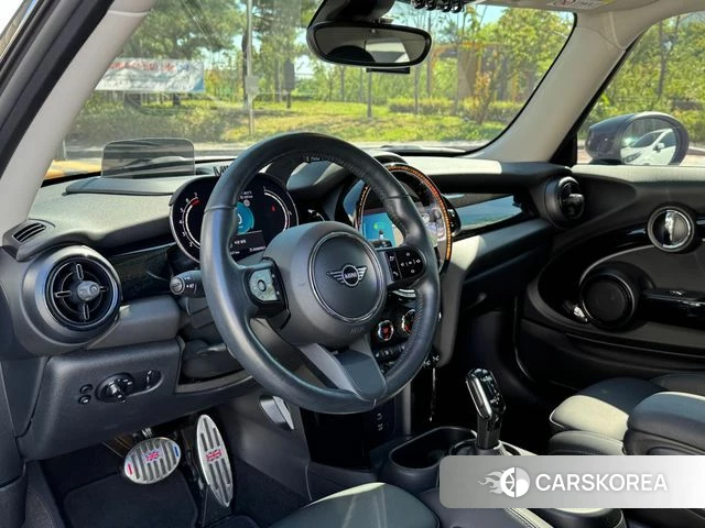 Mini Cooper S id 4894278 из Кореи 17