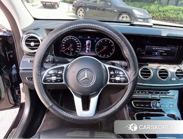 Mercedes-Benz E-Class W213 id 3041483 из Кореи 18