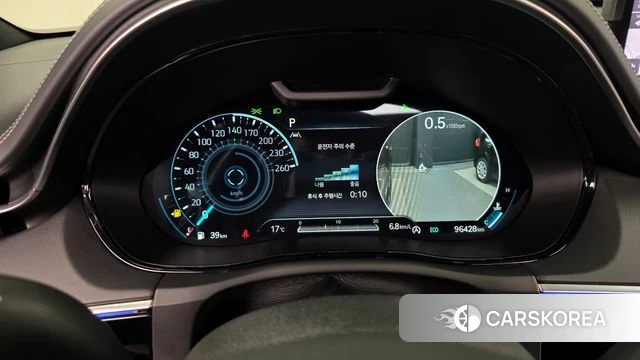 Genesis GV70 id 4179541 из Кореи 18