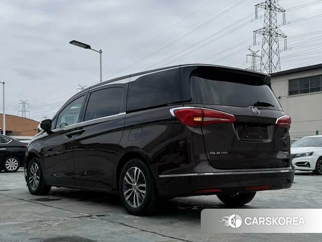 Buick GL8 id 4219677 из Китая 14