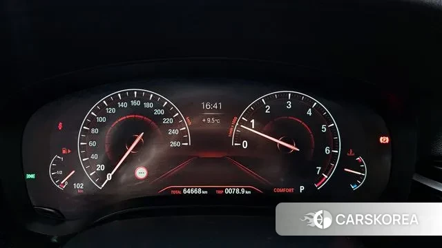 BMW 5 Series (G30) id 3514890 из Кореи 18