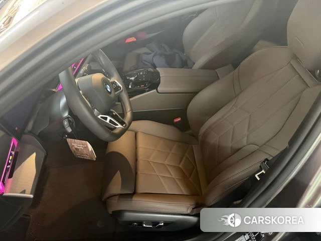 BMW 5 Series (G60) id 4441790 из Кореи 14