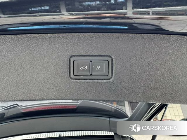 Audi Q7 id 4300817 из Китая 22