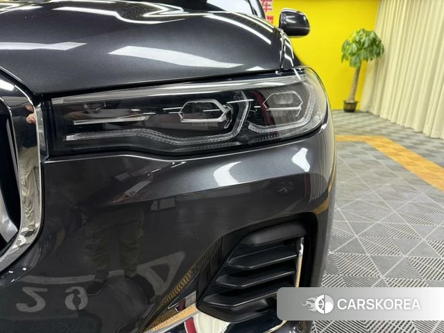 BMW X7 id 4235421 из Китая 45