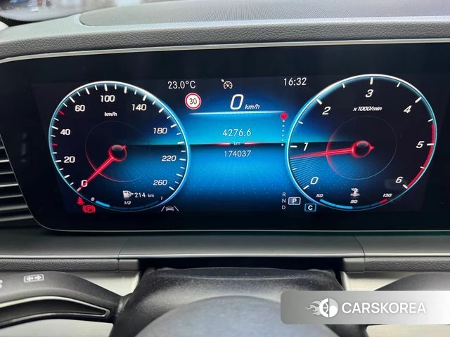 Mercedes-Benz GLE-Class W167 id 4284389 из Кореи 16