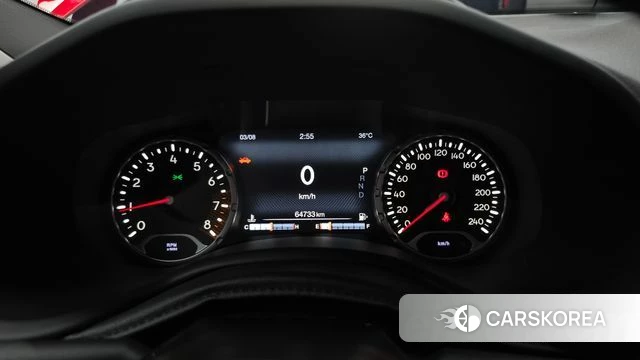 Jeep Renegade id 4657970 из Кореи 30