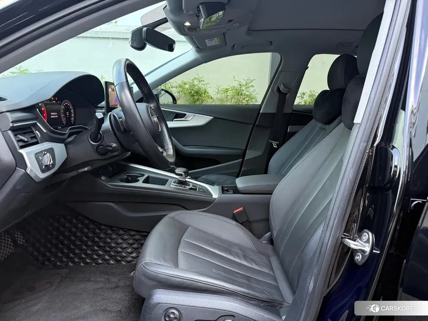 Audi A4L id 4679890 из Китая 13