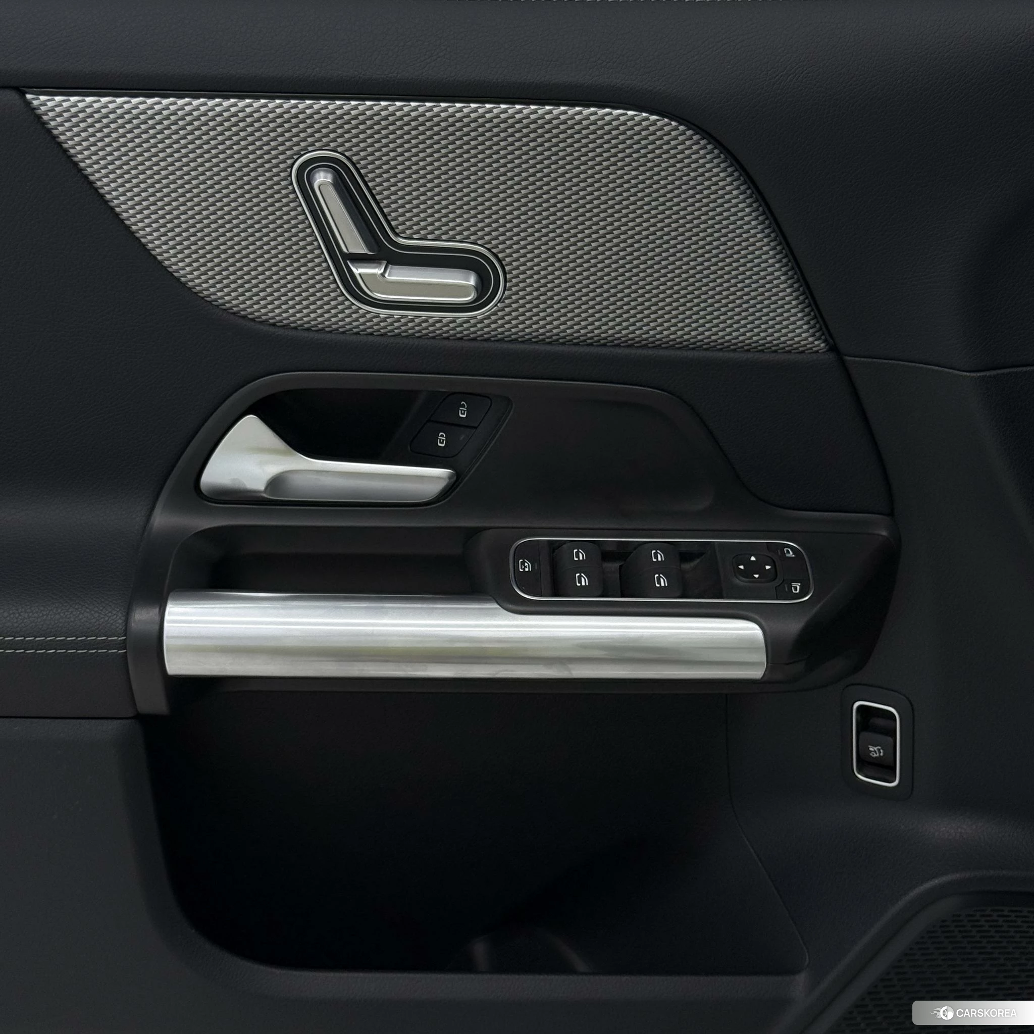 Mercedes-Benz GLA id 4407162 из Китая 19