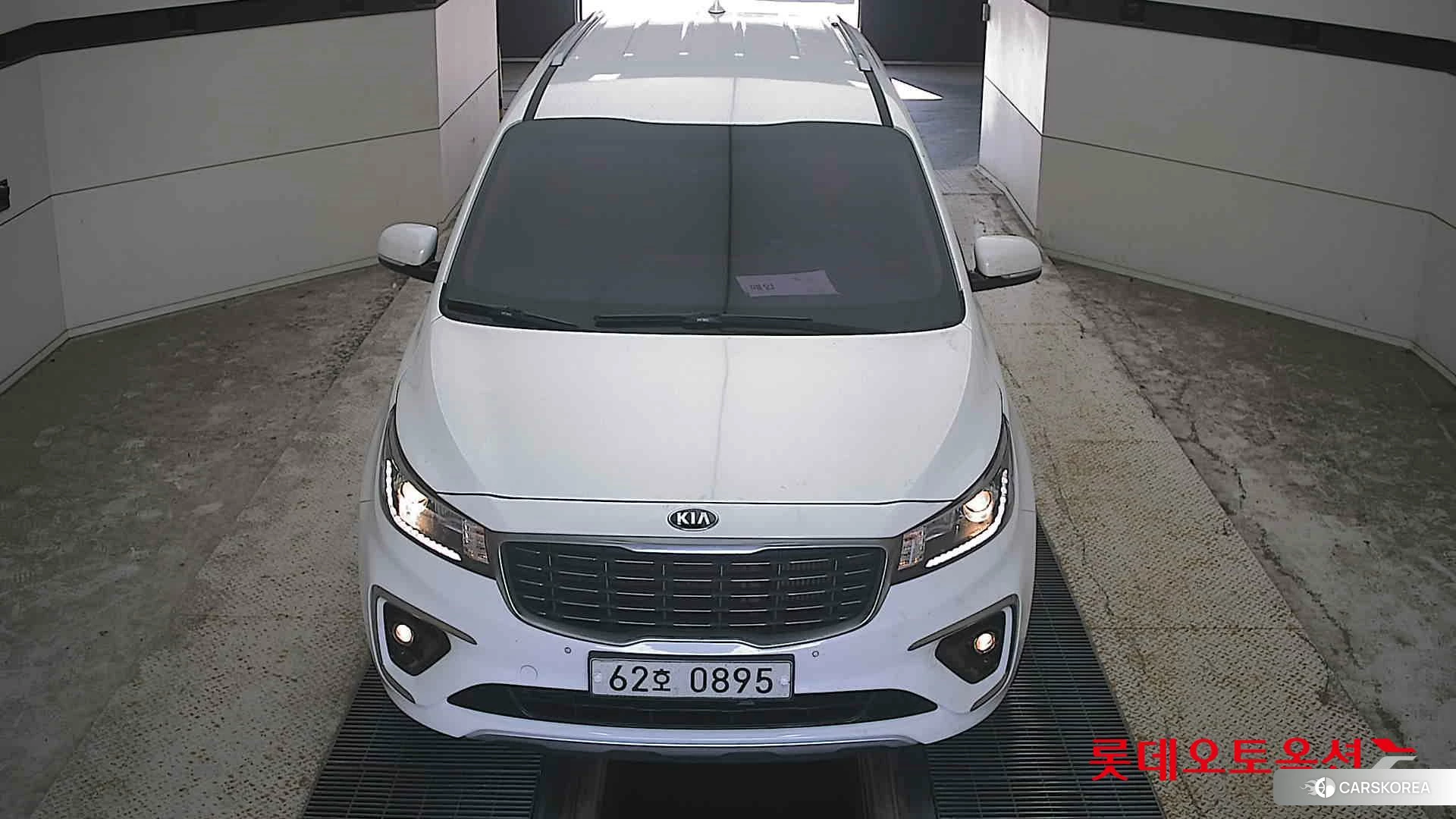 Kia Carnival id 4909152 из Кореи 35