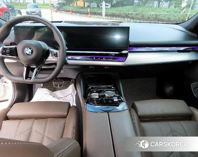 BMW 5 Series (G60) id 4584177 из Кореи 18