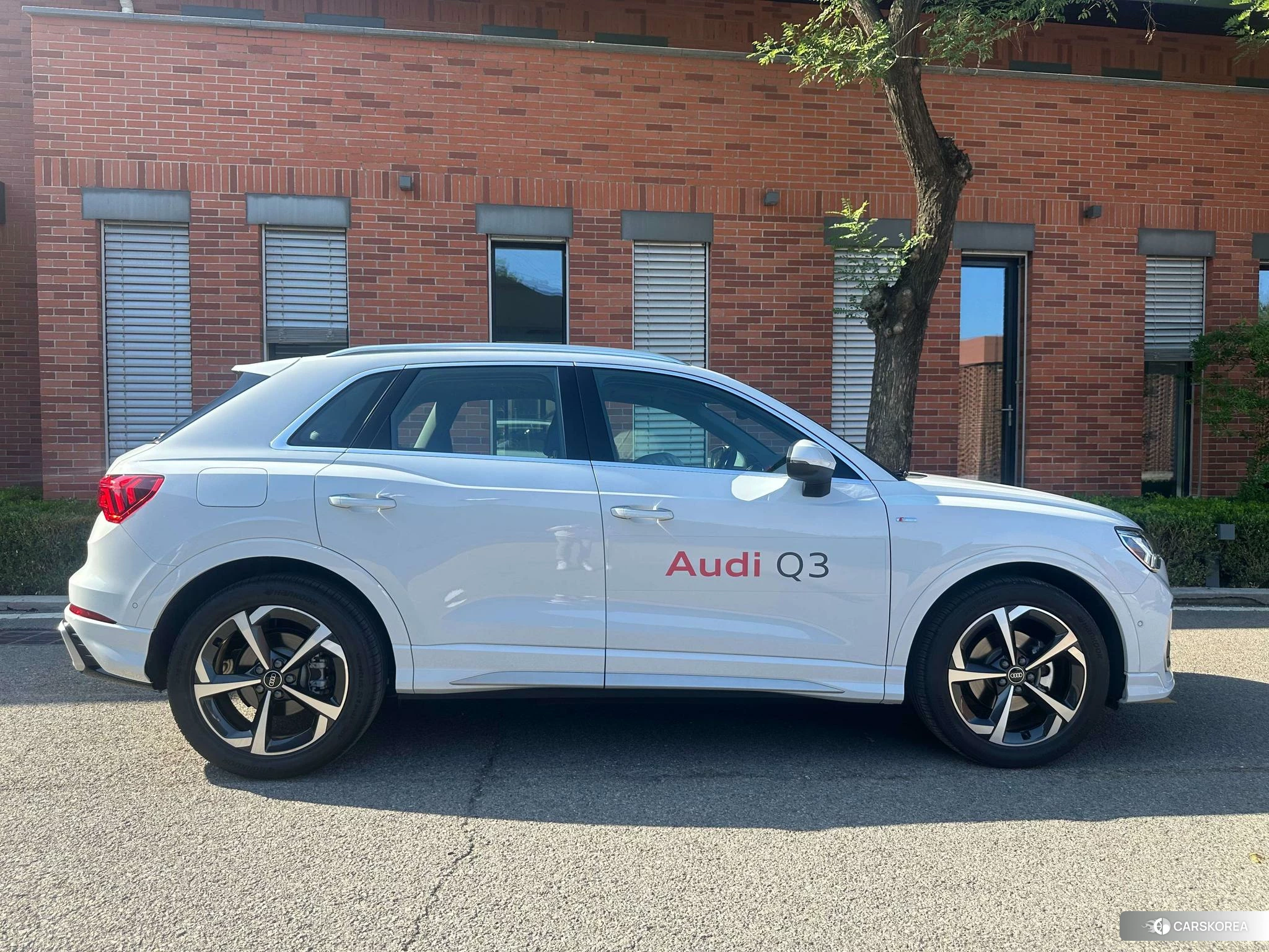 Audi Q3 id 4492734 из Китая 18