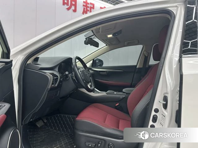 Lexus NX id 4258819 из Китая 8