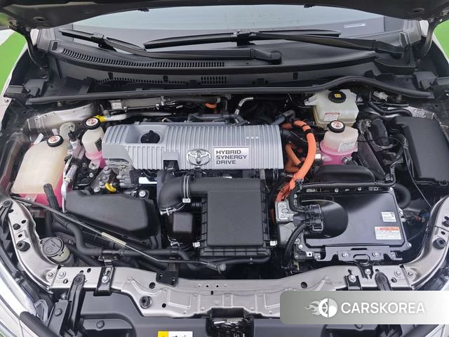 Toyota Corolla dual engine E+ id 4211102 из Китая 14