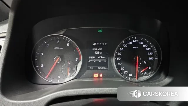 Hyundai Avante AD id 3647361 из Кореи 18