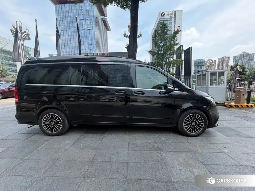 Mercedes-Benz V-Class id 4654436 из Китая 16